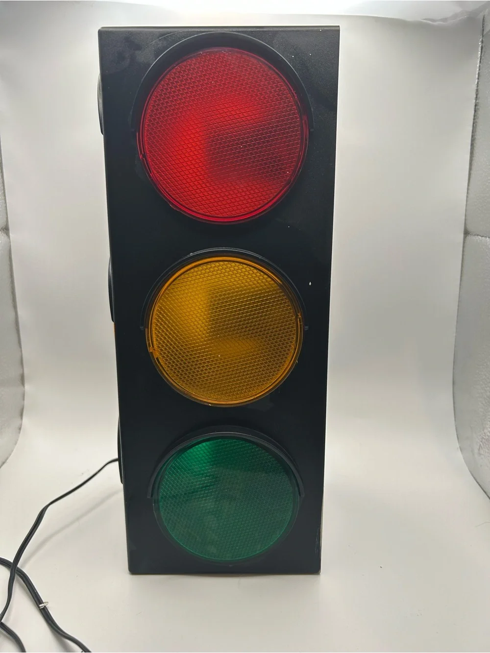 FunLites 12” Traffic Light Wall Mount Tabletop Lamp W/ Power Adapter
